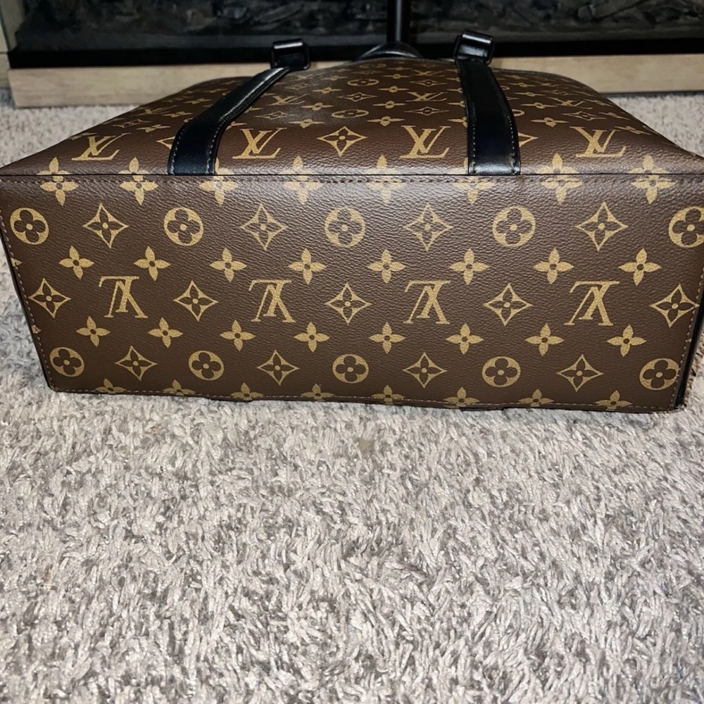 Louis Vuitton Monogram Macassar - Picture 7 of 16
